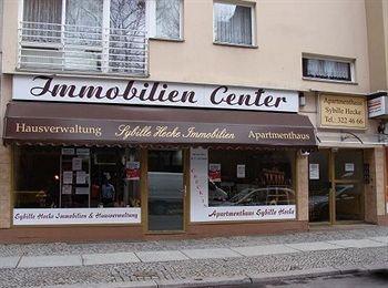 Apartmenthaus Sybille Hecke * Berlin