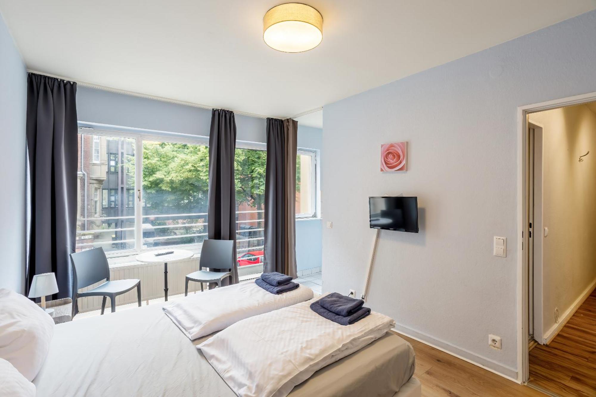 Apartmenthaus Sybille Hecke * Berlin